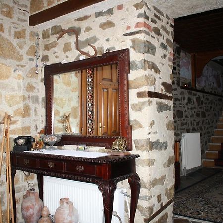 Guesthouse To Spiti Τou Gakou Nestorion Exterior photo